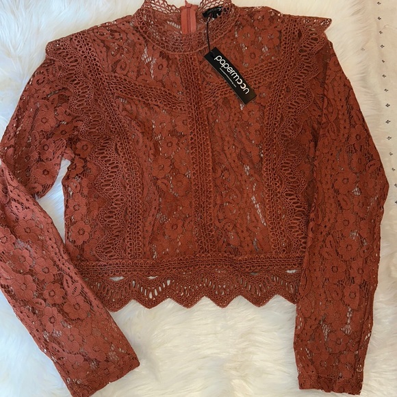 Gorgeous Lace Blouse - Picture 1 of 8